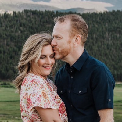 DBrief2017's profile picture. 