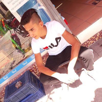 gorkem_srcx's profile picture. CREAPE DİEM NO VORRİES