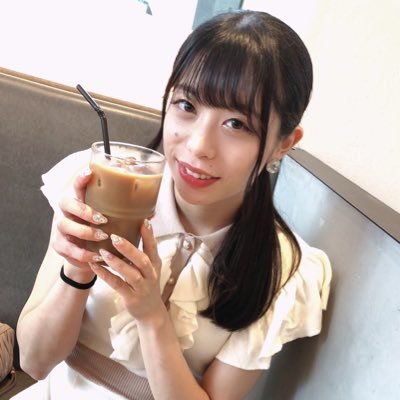 撮影会モデルしてます👰🏻♀️ダンサー💃振付師👩🏫身長160センチ🎀ショーダンサーしてます🩰K-POP お洋服 食べること 猫 だいすきです🐱💓平日土日リク撮有償で承ります💜ご興味ある方DMお待ちしてます🙋♀️🌹