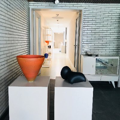 Les Ateliers galerie de L'Ô,
Un espace d'exposition et un lieu d'expression destiné à la céramique contemporaine.
http://t.co/wxZmNA6ml5