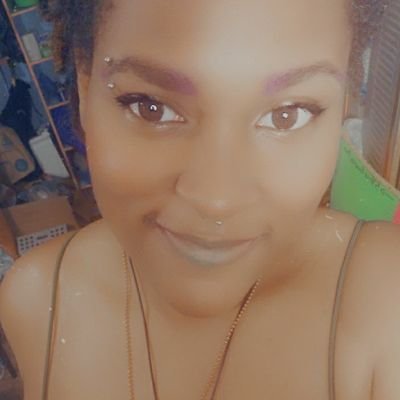 Queenpandora91's profile picture. https://t.co/ixVzGnnctw | or | Ca $moresugar

being myself unapologetically and loving it💕