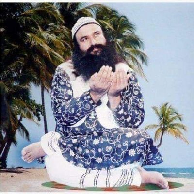 Meet Papa से बड़ी चाहत क्या होगी,
इनकी ईबादत से बड़ी ईबादत क्या होगी,
जिसे गुरु मिल जाए DrMSG जैसा,
उसे किसी ख़ुदा की जरूरत क्या होगी..
Love_U_Dr.MSG
