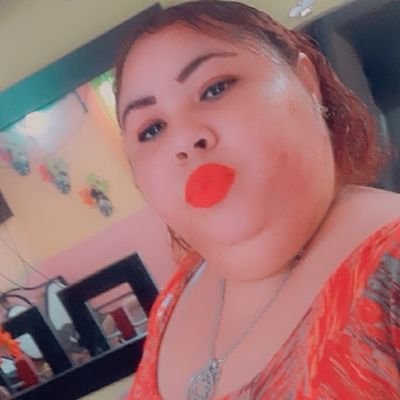 yicatanly's profile picture. libros, vídeos, entre otras variedades.