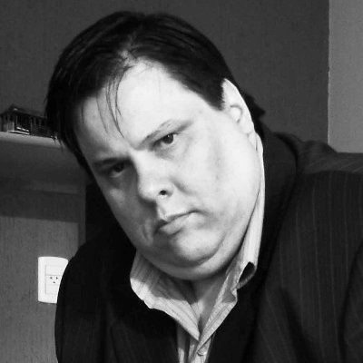 M_a_Design's profile picture. Diretor de Arte e Designer Gráfico! No Brasil resiliência é ferramenta de sobrevivência!