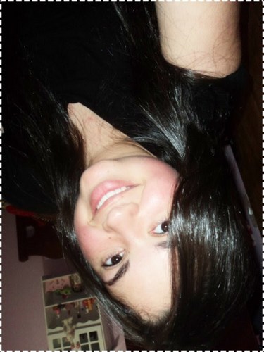 Arrisque suas atitudes, viva os momentos, aproveite as oportunidades, esqueça os erros e apenas seja FELIZ  |   ;D   Foloow-me