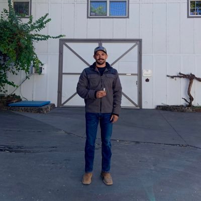 c_pallozzi's profile picture. probably doing some dumb shit