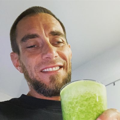 Glenny Grits Juice- Avid Juicer and Jiu Jitsu practitioner, Entrepreneur,YouTube: https://t.co/pn2ybVdz5g