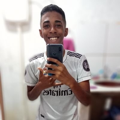 GABRIEL SANTOS 💛💛
17ANOS