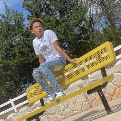 forreign_tae's profile picture. 