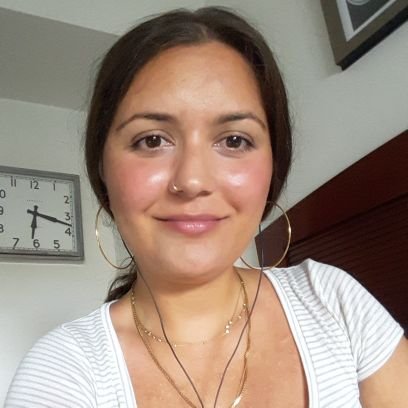 BusyBee27987775's profile picture. 