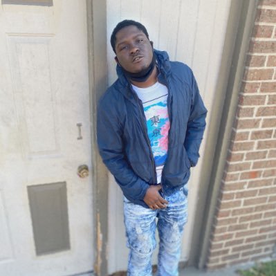 insta: tariqjones_                                          snap: t.jones9