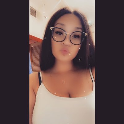 meghanbbby's profile picture. 24. Mother. Animals are life.