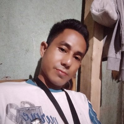 meron. at ewan kung bakit akoy nag alinlangan.