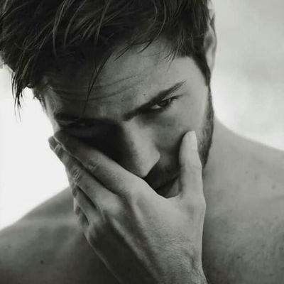 yaser771945137's profile picture. مدير مبيعات قطع غيار سيارات