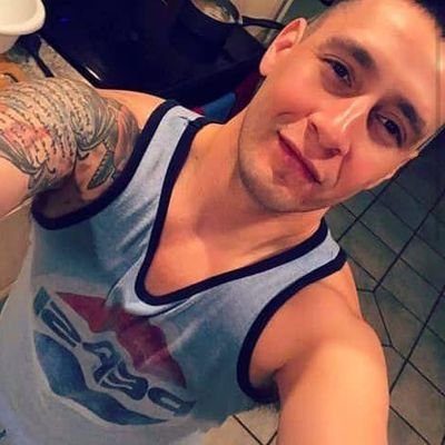 Flores25550174's profile picture. 