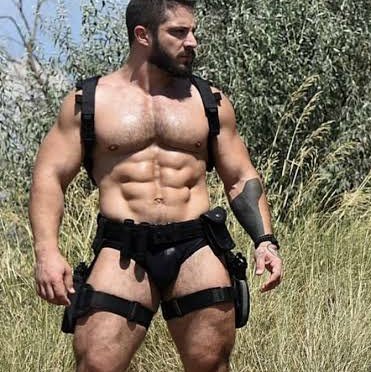 JamesJonesX's profile picture. HORNY AF 😈🍆