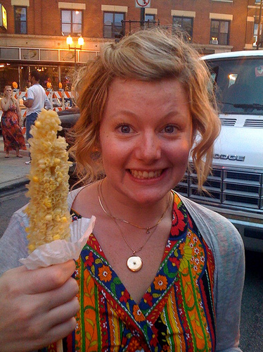 mylilapartment's profile picture. I'm Dean. yes, I'm a girl with a boy's name. I'm a total nerd about design, I love organizing, and few things make me happier than thrifting. let's be friends.