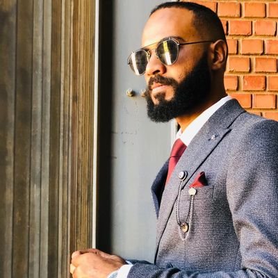 3mad_aldeen's profile picture. -It's Awsome to be happy but it's even better to bring happiness to others✌.               
   

   #sust ^.^