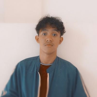 Gosongie's profile picture. ME.
WE.