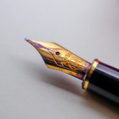 Write smarter, not harder, with GPT-3. We are here to help curious marketers and copywriters to deploy GPT-3 in their creative process.