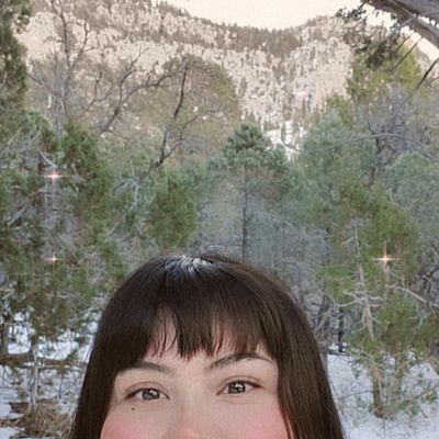 wife • dog mom • 23 ❁ Instagram @lighthearted.alex ϵ( 'Θ' )϶
