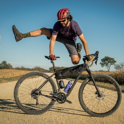 Lover of Mother Earth, bikes, pizza and the White Sox. Adventure athlete, maker of video content for https://t.co/AqdwF5uqe0.