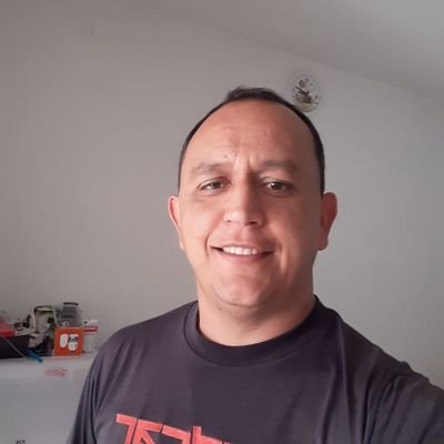 focabeer1's profile picture. Esquerdista!!