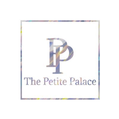 Handmade Fashion boutique based in GA 🍑 For petite Women so our sizes do run small. Ask us about our custom sizing 📏 CEO: @tokeymo_ #PetiteBabes 💜