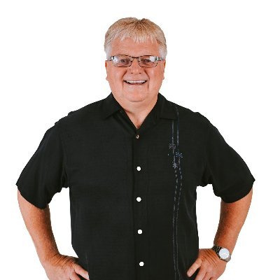Motivational Speaker, Real Estate Coach and Master Trainer. Passionate about helping others succeed! Contact me on how to take your business to the next level.