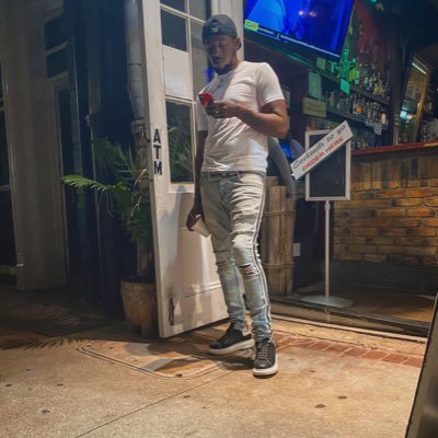 NillaEastside's profile picture. #EastsidePharo #FreeJayLyons #islandboyz🌴🌴🌴