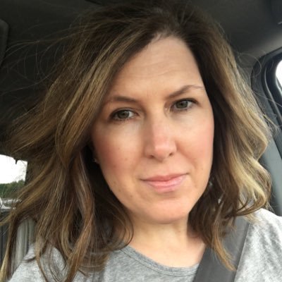 hollygruszka's profile picture. Trying to figure out this whole 2022 thing.