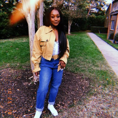 _SimplyShanti's profile picture. hamptonu alumna⚓️