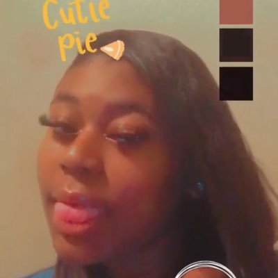 shyyMariie's profile picture. rip momma 🤍🕊 ..