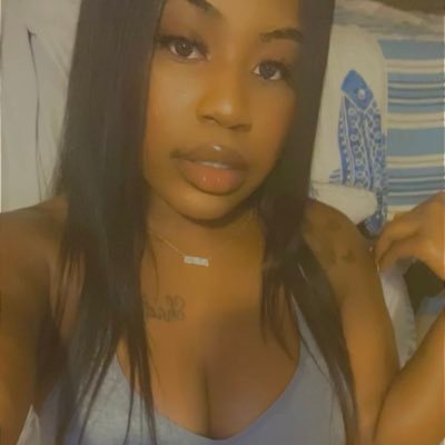 ManahhShirah's profile picture. meme💕