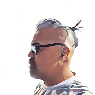 rhommer's profile picture. student, teacher, enthusiast of life