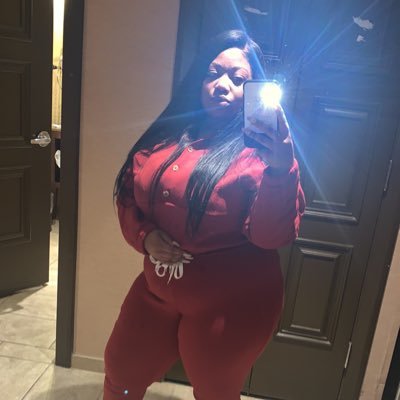 NOT LOOKING FOR ANYONE TO LIKE ME I JUST WANNA BE ME 💯😌