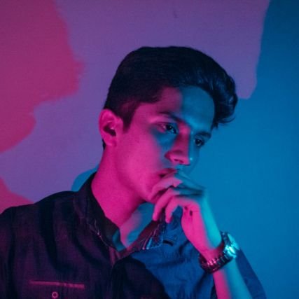 fozanwaheedkhan's profile picture. FSc nahi hoti yarr