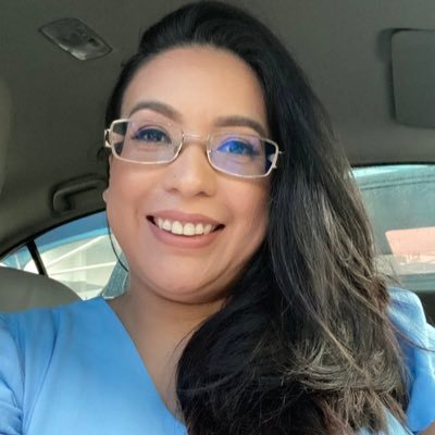 leneaviz's profile picture. 