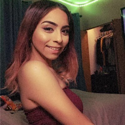 leslie82025968's profile picture. 