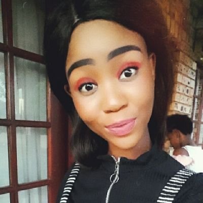 KeitumetseCHA12's profile picture. 💛