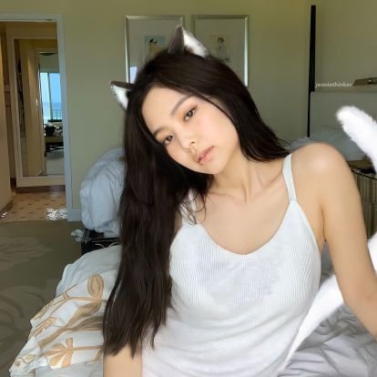 Aspiring Writer š
escape with me here
they l her