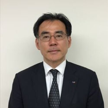ITサービス会社経営しています(1997年~)。現在全国で活躍中。趣味はスポーツ応援観戦。プロ野球は阪神とオリ、アメフトが大好き。中国や日本の戦国時代の歴史好き。一日1万歩ウォーキングとジョギング、ストレッチで鍛錬。ゴルフ仲間募集中!どうぞよろしくお願いします。相互フォローして下さい。大阪府松原市出身