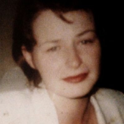 elmenop246's profile picture. Be kind always.

Poet. 

& semi-retired consultant, I now only take on projects that inspire me deeply.