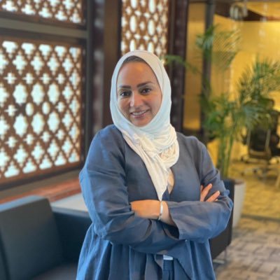 مستشارة تدريب وتطوير قيادي، كوتشينج، مُحِبّة للحياة ومتذوقة للجمال..
