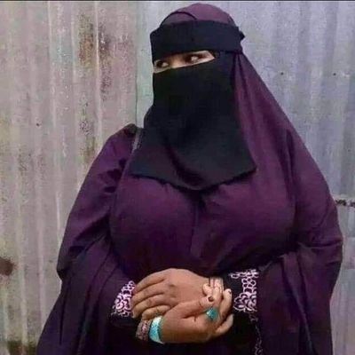 9Oq3LRdK4a2rh8R's profile picture. زينب 30سنه انسه