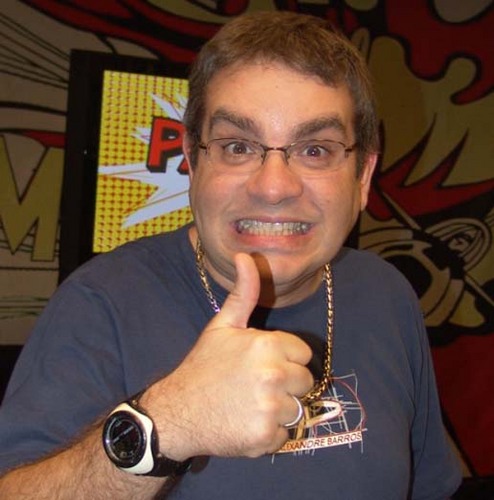 Omarcoschiesa's profile picture. Eu trabalho para um canal de tv  brasileiro chamado RedeTV!. Eu sou um humorista do programa Panico na TV!