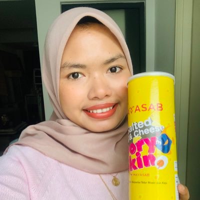 24 | Khairul Azhar’s wife || Beauty Advisor |  🇲🇾