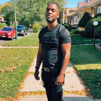 1110CPX ent Rapper for Feats, Beats, inquires, please shannonhenderson41@gmail.com Chiraq #MoeTown