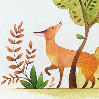 Illustrator, pattern designer, creator of stories. Likes dragons.