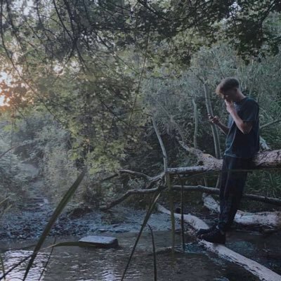 Isaacedss's profile picture. 